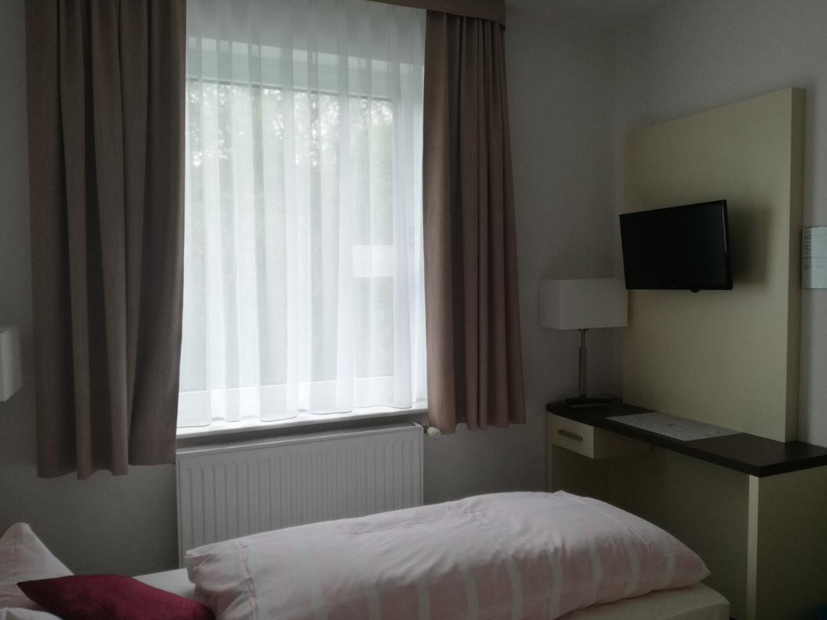 Zeesener Gasthof Ξενοδοχείο Königs Wusterhausen Εξωτερικό φωτογραφία